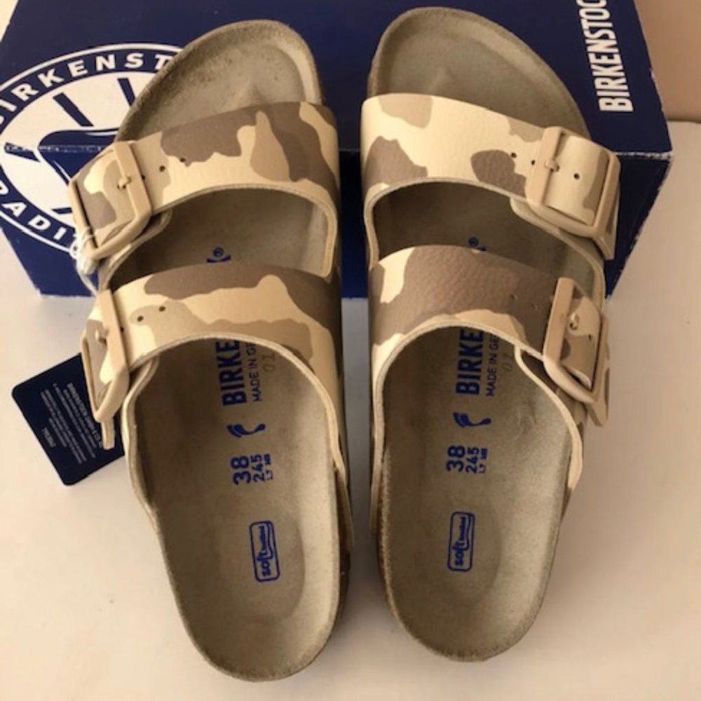 Birkenstock Arizona Soft Footbed Camo Desert Soil sandal. Size: 7, 38